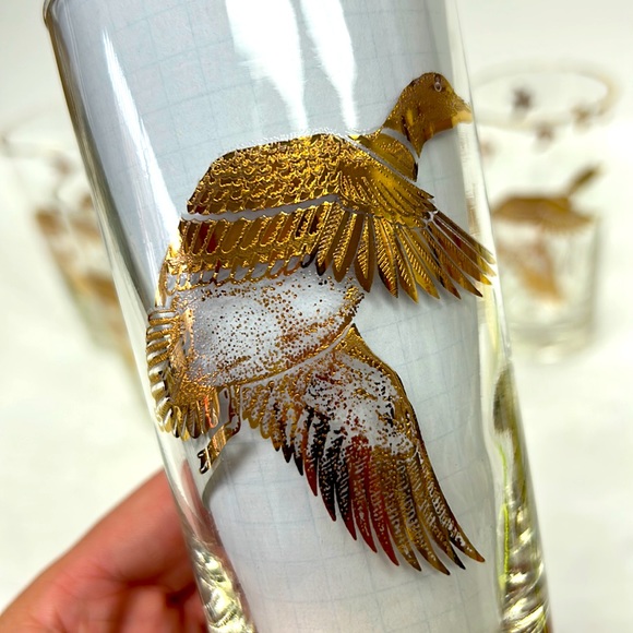 - Mid Century Modern set of 7  5.5” H glasses with Canadian Geese - Picture 3 of 8